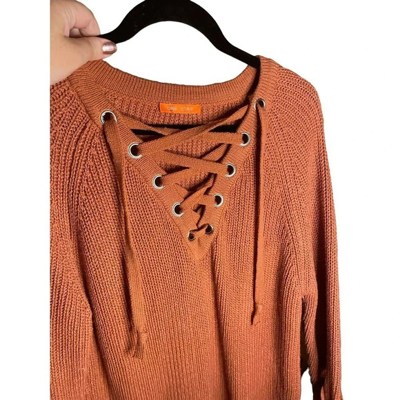 One Star Sugar and Spice Lace Up Sweater in Rustic Rose Size Small Cozy Sweater - Picture 10 of 12